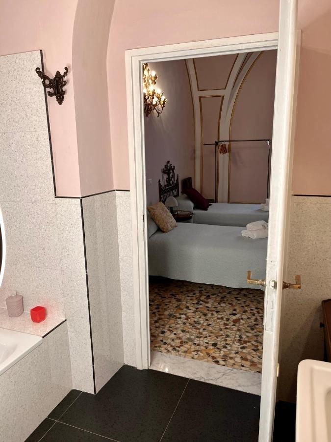 In The Center Of Florence Hotell Eksteriør bilde