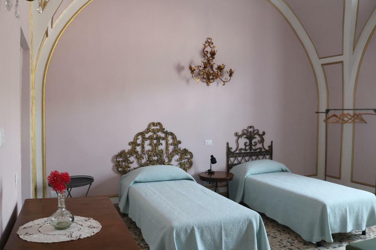 In The Center Of Florence Hotell Eksteriør bilde
